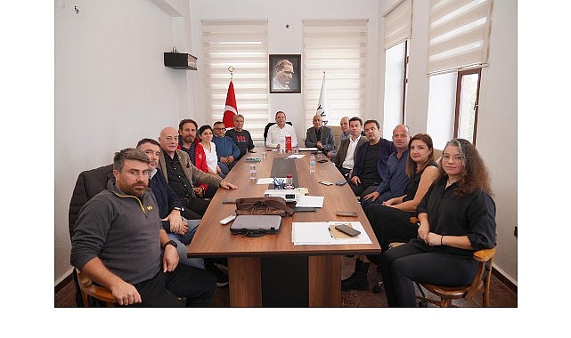 Ayvalık Belediye Başkanı Mesut Ergin, Ayvalık’ta faaliyet gösteren su sporları