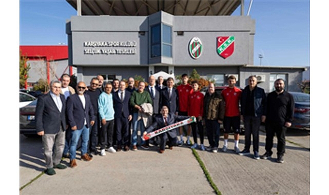 İzmir Büyükşehir Belediye Başkanı Dr.