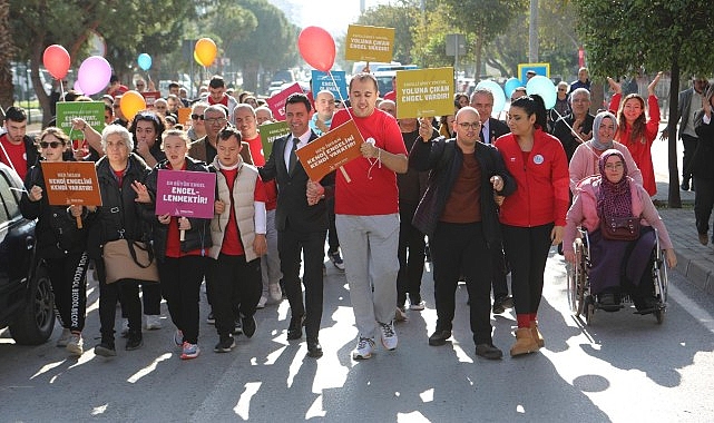 Bayraklı Belediyesi, 3 Aralık Dünya Engelliler Günü kapsamında özel gereksinimli