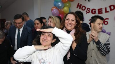 Nilüfer Belediyesi Bizim Ev Engelliler Sosyal Yaşam Destek Merkezi üyeleri,