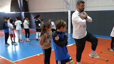 İzmir Büyükşehir Belediyesi’nin ücretsiz “Sportif Yetenek Ölçümü” uygulaması kentin tamamına