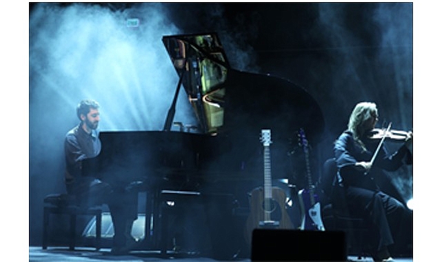 Besteleri milyonlarca kişi tarafından beğeniyle dinlenen dünyaca ünlü piyanist Evgeny