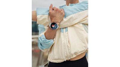 Samsung Galaxy Watch8, yenilikçi fitness izleme özelliklerini, egzersiz koçluğu araçlarını, 1,47