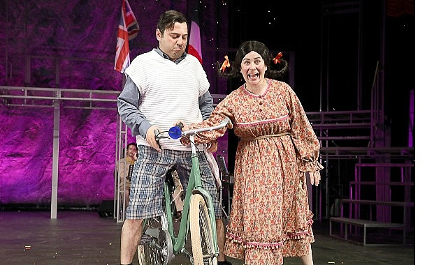 İstanbul Büyükşehir Belediyesi Şehir Tiyatroları, 2025-2026 tiyatro sezonunun yeni haftasında 14 oyunla