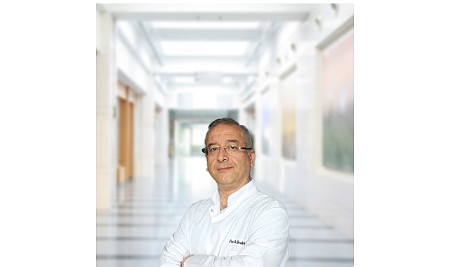 Özellikle 1–4 yaş arasında oldukça yaygın olan içe dönük ayak;