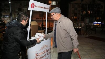 Keçiören Belediyesi, üç ayların başlangıcını müjdeleyen Regaip Kandili dolayısıyla ilçedeki