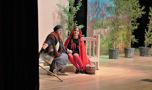 Keçiören Belediyesi Şehir Tiyatroları tarafından Necip Fazıl Kısakürek Tiyatro Salonu’nda