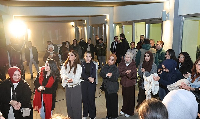 Küçükçekmece Belediyesi, yılın en uzun gecesi 21 Aralık’ta Küçükçekmeceli gençlere