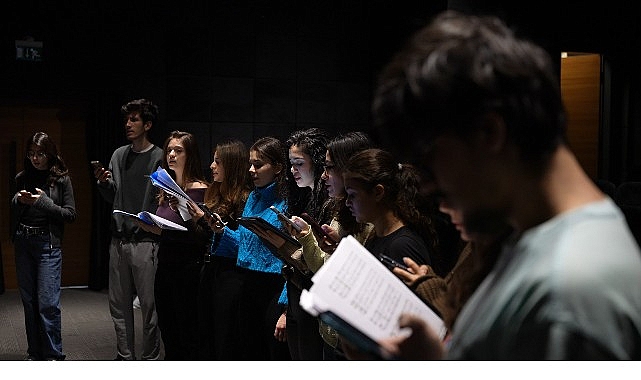 Maltepe Belediyesi’nin her yaş grubuna özel düzenlediği korolar hem sosyalleşme