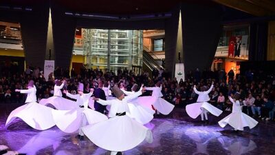 Tarihi değerlere sahip çıkan ve kültür mirasını gelecek nesillere aktaran