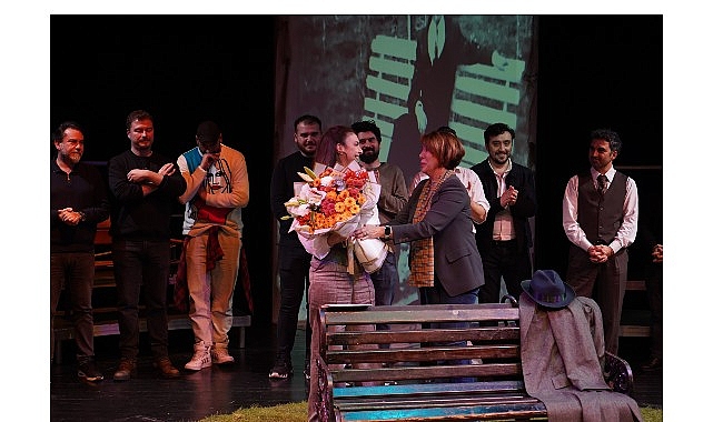 İstanbul Büyükşehir Belediyesi Şehir Tiyatroları, Orhan Veli şiirlerinden yola çıkarak