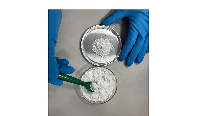 Rusya Devlet Nükleer Enerji Kuruluşu Rosatom’un Madencilik Bölümü, loparit konsantresinden