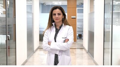 Üsküdar Üniversitesi Diş Hekimliği Fakültesi Protetik Diş Tedavisi Uzmanı Doç.