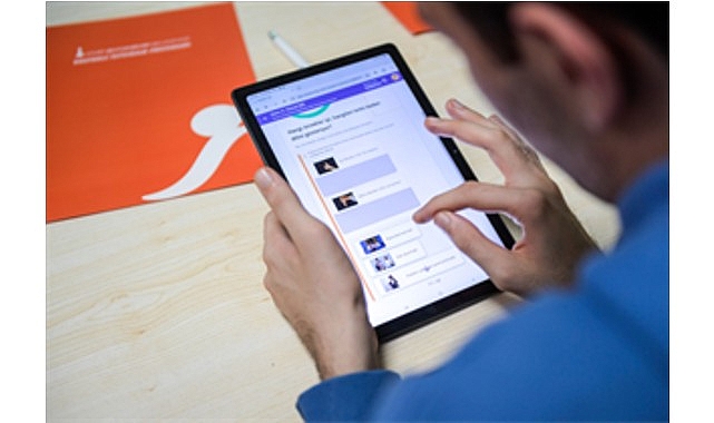 İzmir Büyükşehir Belediyesi, engellilerin istihdam edilmesi ve iş sürecinde iş