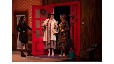 Kocaeli Büyükşehir Belediyesi’ne bağlı Şehir Tiyatroları, uluslararası sahnedeki başarılı yolculuğunu