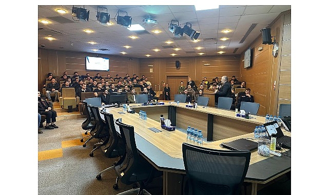 Kocaeli Büyükşehir Belediyesi, 2025 yılında insan kaynakları ve eğitimde önemli