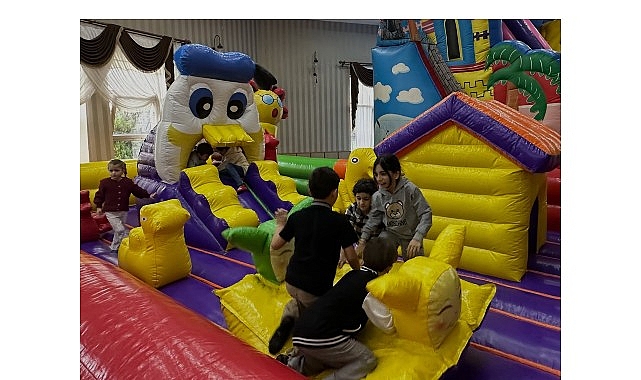      Gölcük Belediyesi’nin tatil dönemindeki öğrenciler için