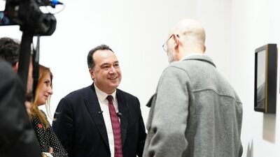 Manisa Büyükşehir Belediyesi’nin ev sahipliğinde, küratörlüğünü Fahri Özdemir’in üstlendiği ‘Sarışın