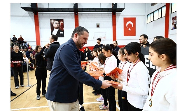 Balçova Belediyesi Spor Birimi tarafından düzenlenen Sömestr Dostluk Turnuvası’nda derece