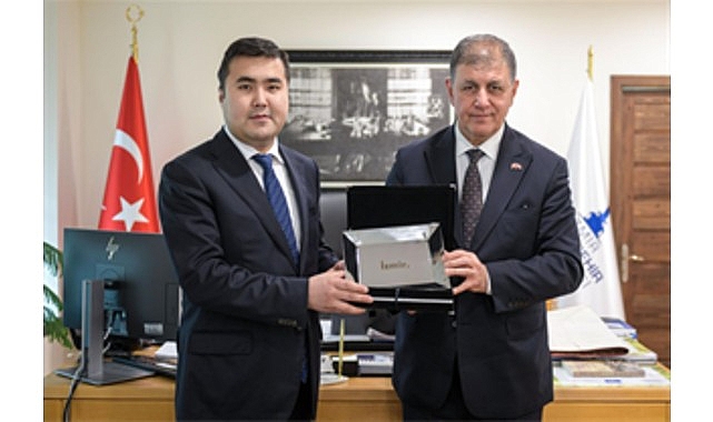 Kırgız Cumhuriyeti İstanbul Başkonsolosu Chyngyz Toktobekoviç, İzmir Büyükşehir Belediye Başkanı