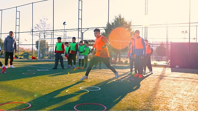 Gençleri spora teşvik etmek amacıyla Didim Belediyesi tarafından düzenlenen Kış