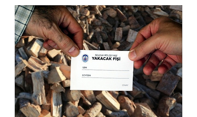 Efes Selçuk Belediyesi, kış mevsiminin başlamasıyla birlikte sosyal desteğe ihtiyaç