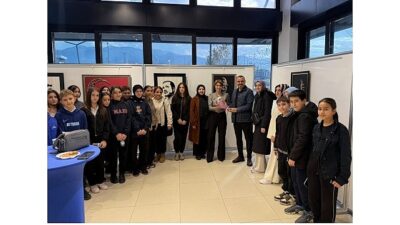 Kartepe Belediyesi Sanat Evi geleneksel el sanatlarının en zarif örneklerinden