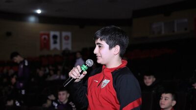 Keçiören Belediyesi, gençlerin sağlıklı bireyler olarak yetişmesi amacıyla bağımlılıkla mücadele