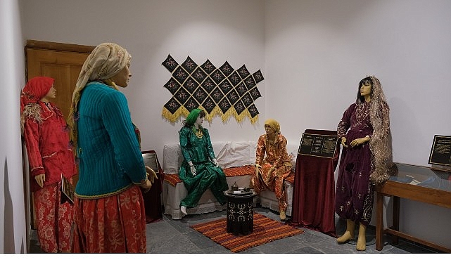 İnegöl Kent Müzesi, kuruluşunun 17’nci yılını özel bir sergiyle taçlandırdı.