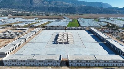 Antalya Büyükşehir Belediyesi tarafından Kaş ilçesinde yapımı sürdürülen Kınık Toptancı