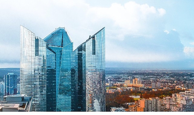 Ticari alacak sigortası ve ticari risk yönetimi alanında dünyada ve