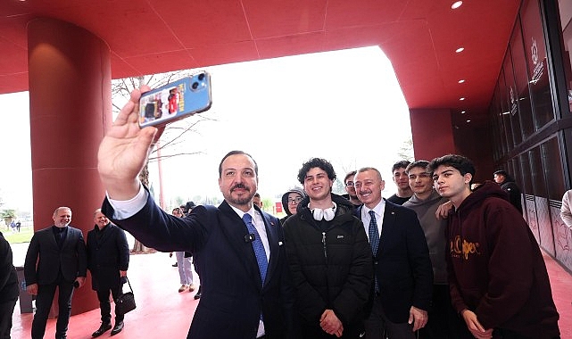 AK Parti Genel Başkan Yardımcısı ve Türk Devletleri ile İlişkiler