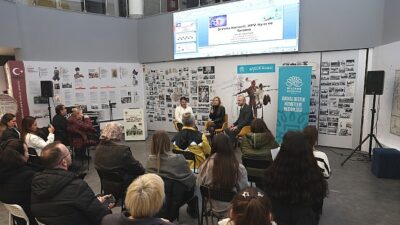 Nilüfer Belediyesi tarafından düzenlenen ‘Sağlık Buluşmaları’nda, kadın kanserleri arasında önlenebilir