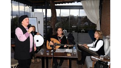 Kocaeli Büyükşehir Belediyesi’nin 65 yaş ve üzeri vatandaşlar için hayata