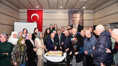 Sosyal belediyecilik anlayışını merkezine alan Osmangazi Belediyesi’nin bünyesindeki Alzheimer Gündüz