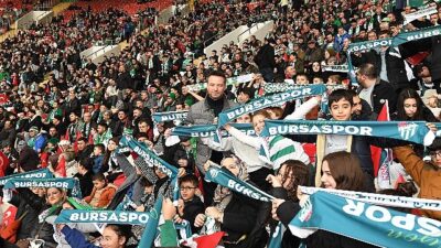 Bursaspor’a desteğini her alanda sürdüren Osmangazi Belediyesi, hayatında hiç maça
