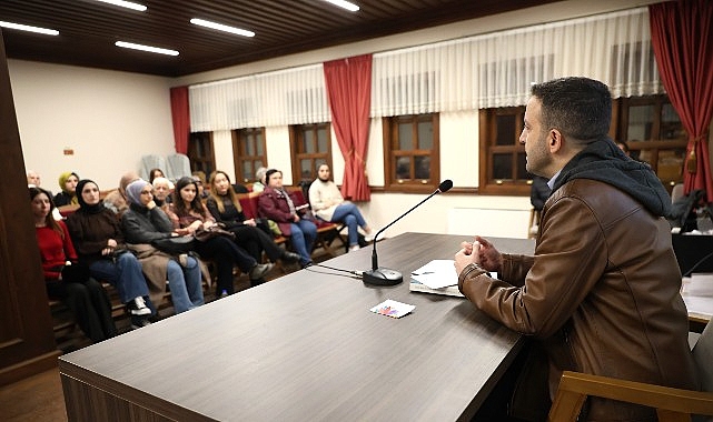Osmangazi Belediyesi’nin kültür ve eğitim faaliyetleri kapsamında hayata geçirdiği “Edebiyat
