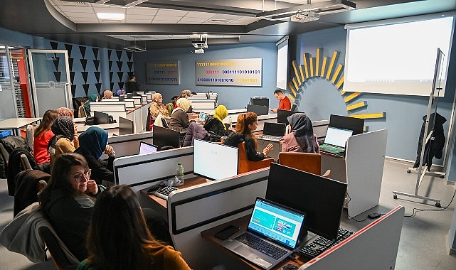 Selçuklu Sanat Eğitim ve Teknoloji Atölye Programları (SETAP) kapsamında düzenlenen