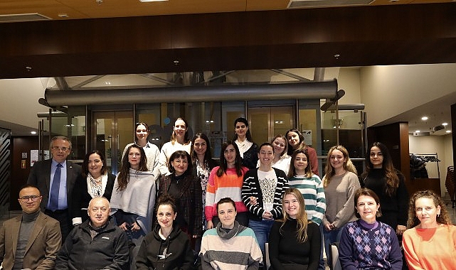 Genç kadınların su ürünleri sektöründe sürdürülebilir uygulamaları deneyimlediği ‘Sürdürülebilir Su