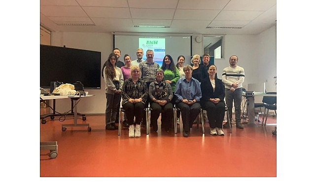 Ankara Üniversitesi koordinatörlüğünde yürütülen Erasmus+ “Atıktan Sanata – Waste to