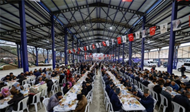 İzmir Büyükşehir Belediyesi, ramazan ayında birlikteliği, bereketi, dayanışmayı büyütmek için