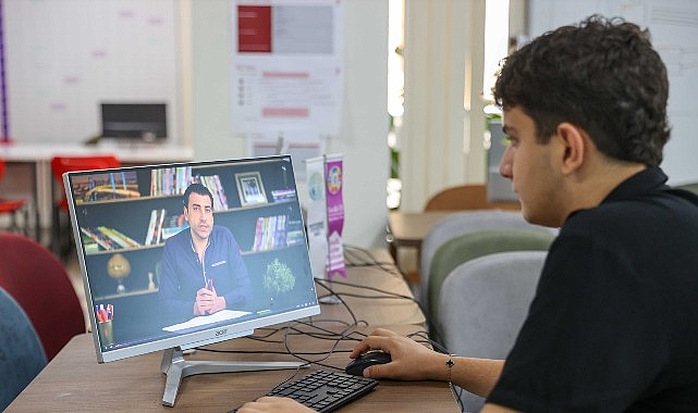 Buca Belediye Başkanı Görkem Duman, yaklaşık 20 bin öğrenciye hizmet