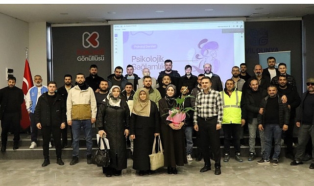 Kocaeli Büyükşehir Belediyesi, kurum bünyesindeki personellerin gelişimine katkı sunmaya devam