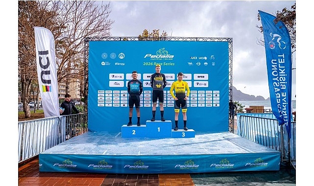 Konya Büyükşehir Belediyespor Bisiklet Takımı sporcularından Mustafa Tarakçı, Avrupa’dan birçok