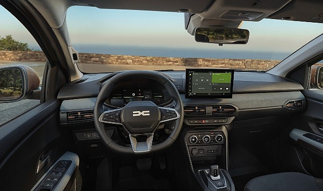 Dacia’nın yenilenen ürün ailesi, uluslararası test sürüşleri kapsamında Fransa’nın Nice