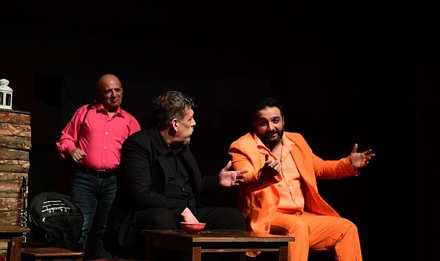 Sanatı toplumla buluşturan güçlü vizyonuyla tiyatrodan müziğe kültürel yaşamı zenginleştirmeyi