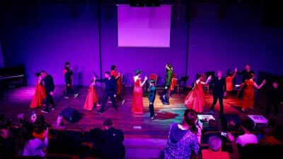 14 Şubat Sevgililer Günü dolayısıyla Didim Belediyesi tarafından düzenlenen programda