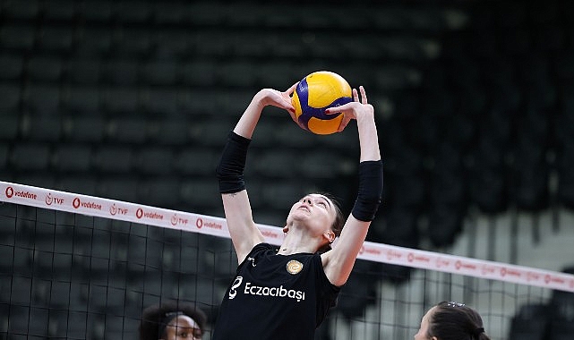 Eczacıbaşı Dynavit, Vodafone Sultanlar Ligi’nin yirmi dördüncü haftasında kendi sahasında