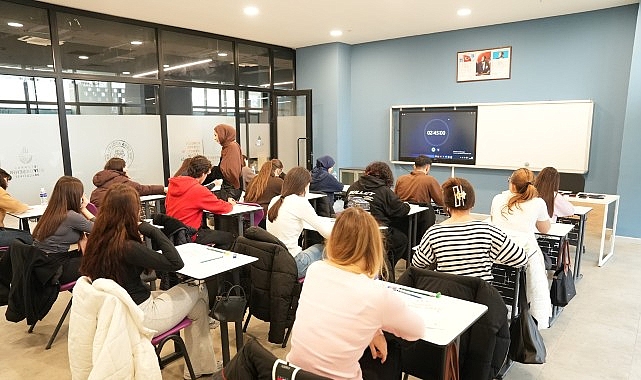 İBB, Ders Atölyeleri bünyesinde LGS ve YKS’ye hazırlanan öğrenciler için