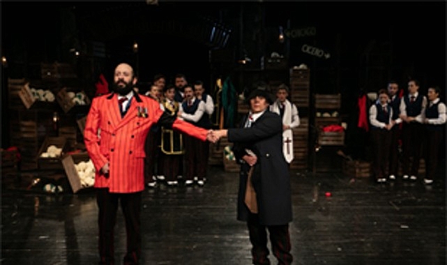 Bertolt Brecht’in ölümsüz eseri “Arturo Ui’nin Önlenebilir Tırmanışı” oyununun prömiyeri